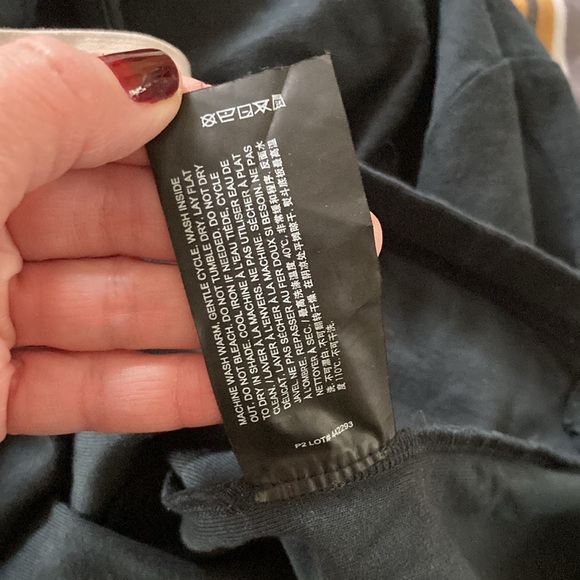 Theory sz XL cotton longsleeve tshirt hoodie 2 buttons LIKE NEW dark navy blue - Picture 9 of 12